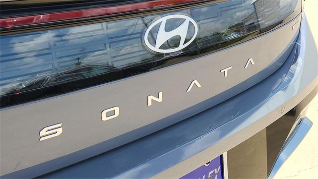 Photo of 2025 Transmission Blue Hyundai SONATA Hybrid
