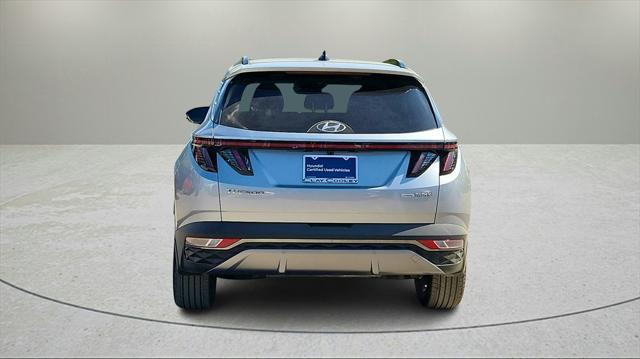 Photo of 2025 Shimmering Silver Hyundai TUCSON Hybrid