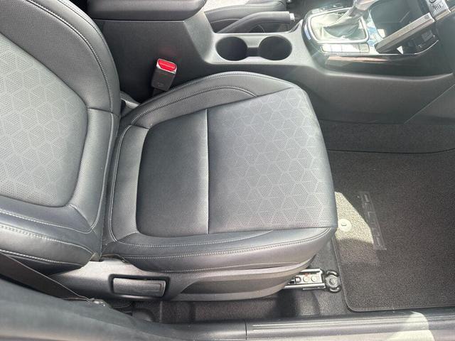 Photo of 2024 Gravity Gray Kia Seltos