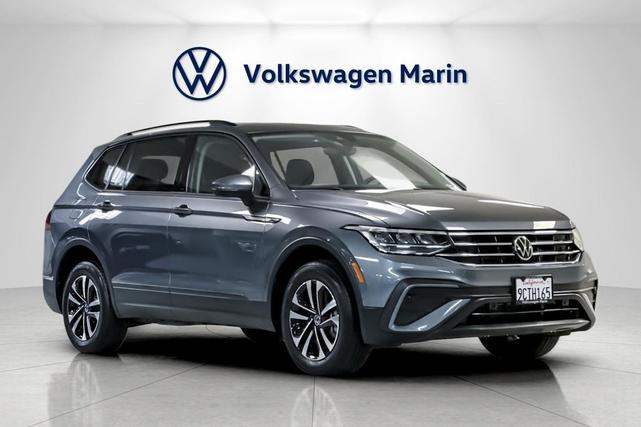 Photo of 2022 Platinum Gray Volkswagen Tiguan