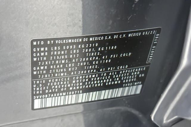 Photo of 2022 Platinum Gray Volkswagen Tiguan