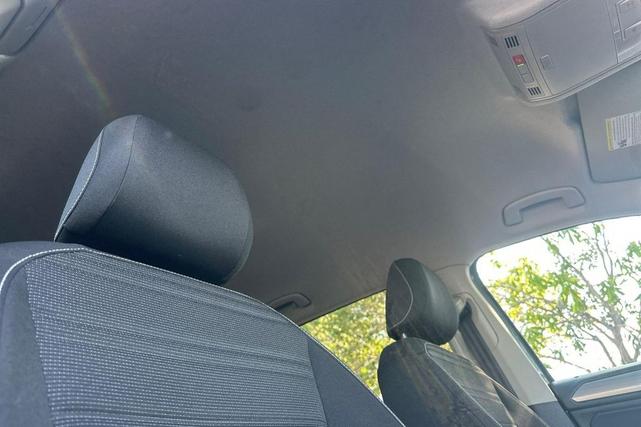 Photo of 2022 Platinum Gray Volkswagen Tiguan