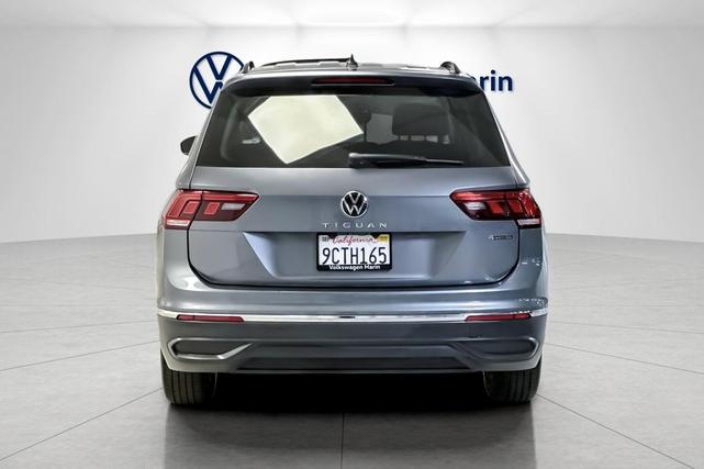 Photo of 2022 Platinum Gray Volkswagen Tiguan