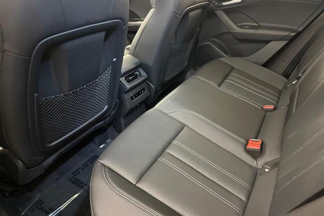 Photo of 2025 Mythos Black Metallic Audi Q6 e-tron