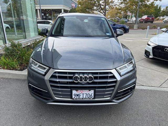 Photo of 2018 Monsoon Gray Metallic Audi Q5