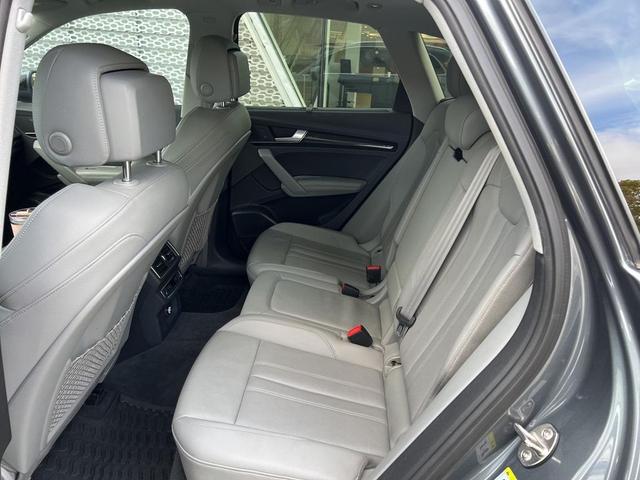 Photo of 2018 Monsoon Gray Metallic Audi Q5