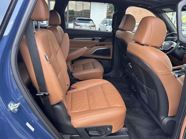 Photo of 2025 Midnight Lake Blue Kia Telluride