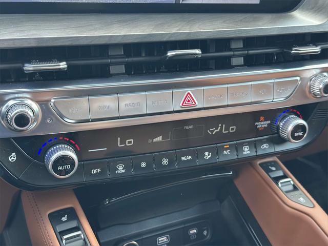 Photo of 2025 Midnight Lake Blue Kia Telluride
