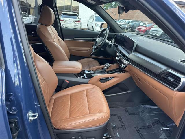 Photo of 2025 Midnight Lake Blue Kia Telluride