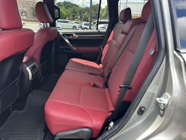 Photo of 2021 Atomic Silver Lexus GX 460