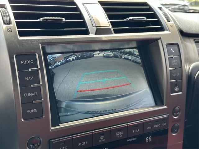 Photo of 2021 Atomic Silver Lexus GX 460