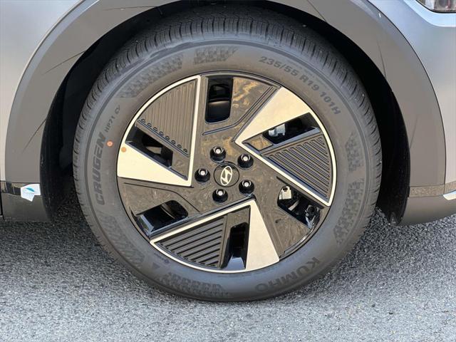 Photo of 2025 Ecotronic Gray Matte Hyundai IONIQ 5