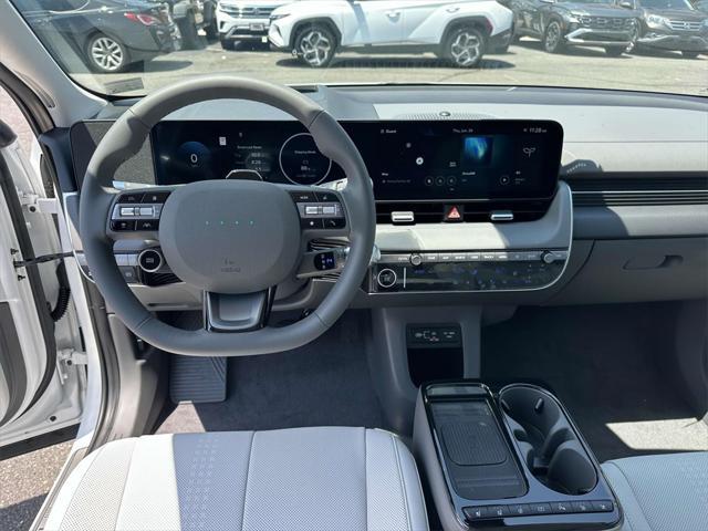 Photo of 2025 Atlas White Matte Hyundai IONIQ 5
