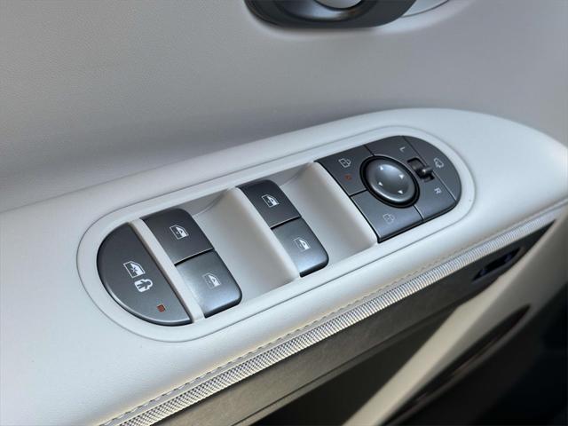 Photo of 2025 Atlas White Matte Hyundai IONIQ 5
