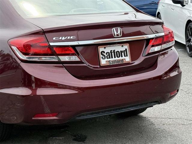 Photo of 2013 Crimson Pearl Honda Civic