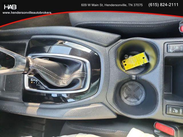 Photo of 2018 Gun Metallic Nissan Rogue