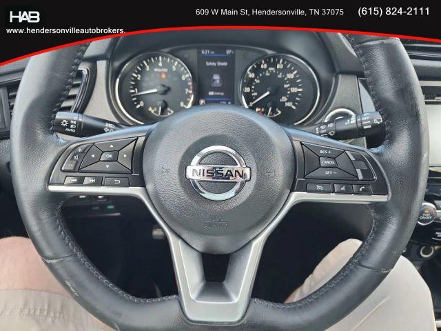 Photo of 2018 Gun Metallic Nissan Rogue
