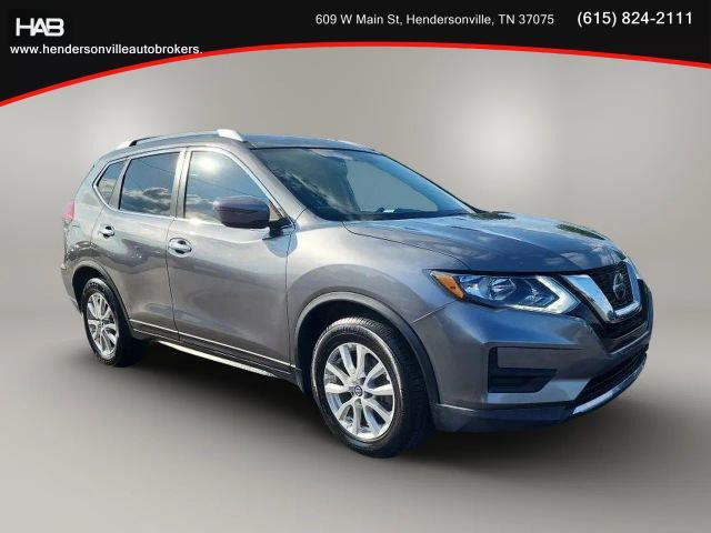 Photo of 2018 Gun Metallic Nissan Rogue