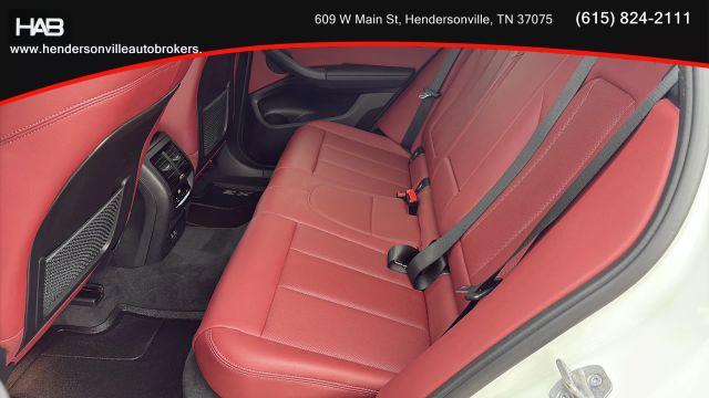 Photo of 2022 White BMW X3