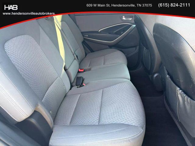 Photo of 2015 Sparkling Silver Hyundai Santa Fe Sport