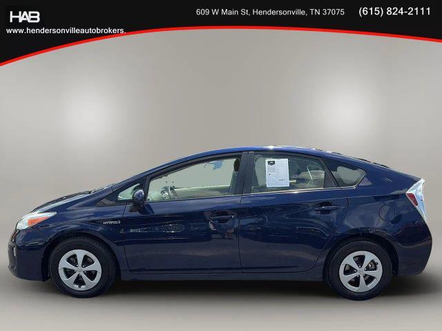 Photo of 2013 Blue Toyota Prius