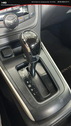 Photo of 2019 Gray Nissan Sentra