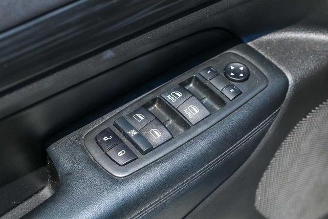 Photo of 2020 Diamond Black Jeep Grand Cherokee