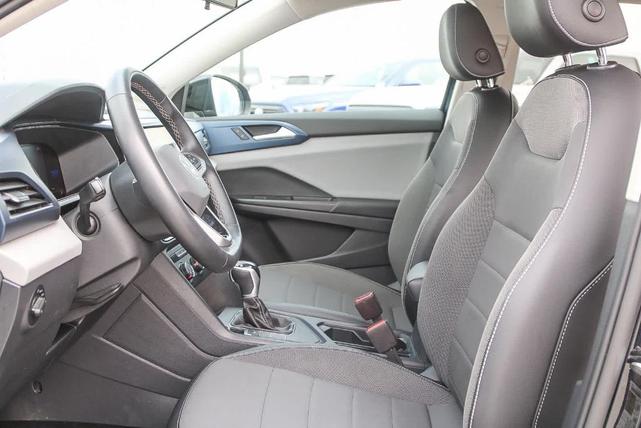 Photo of 2022 Deep Black Pearl Effect Volkswagen Taos