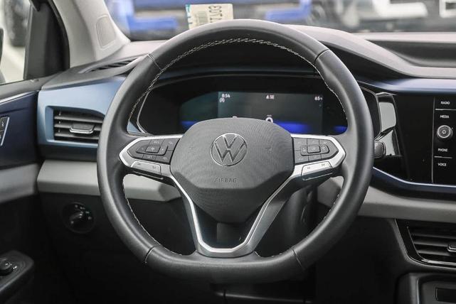 Photo of 2022 Deep Black Pearl Effect Volkswagen Taos