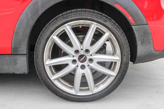 Photo of 2017 Red MINI Clubman