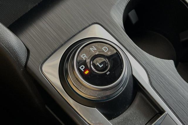 Photo of 2023 Iconic Silver Metallic Ford Escape