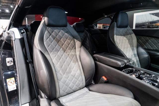 Photo of 2017 Anthracite Metallic Bentley Continental GT