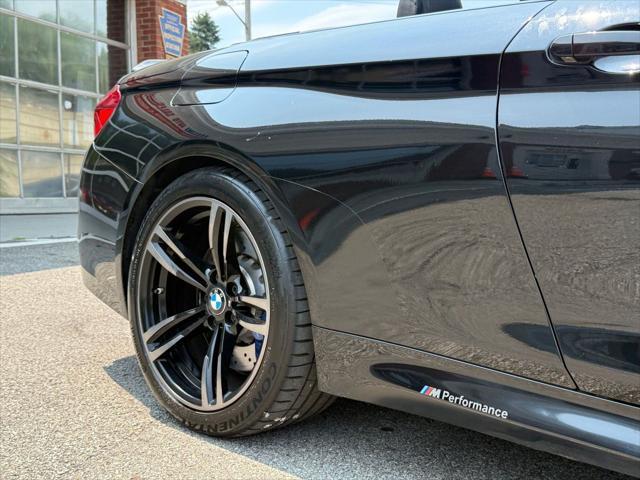 Photo of 2016 Black BMW M4