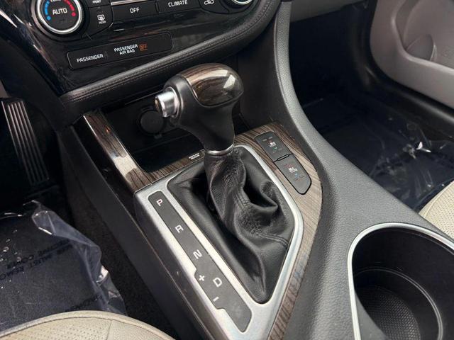 Photo of 2015 Smokey Blue Kia Optima