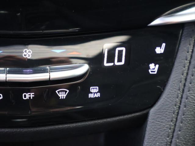 Photo of 2022 Stellar Black Metallic Cadillac XT6