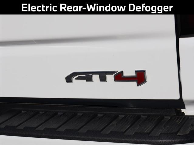 Photo of 2023 Summit White GMC Sierra 1500