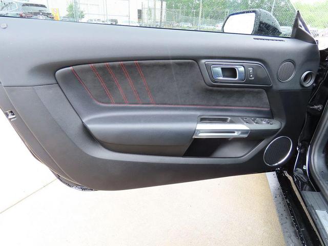 Photo of 2021 Shadow Black Ford Mustang