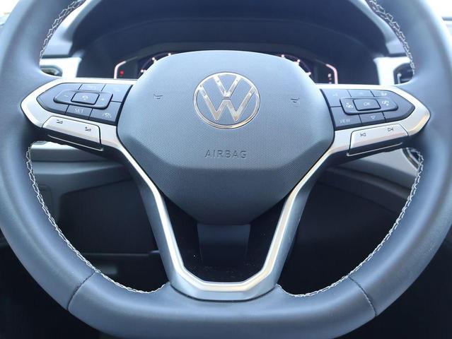 Photo of 2022 Pure White Volkswagen Atlas