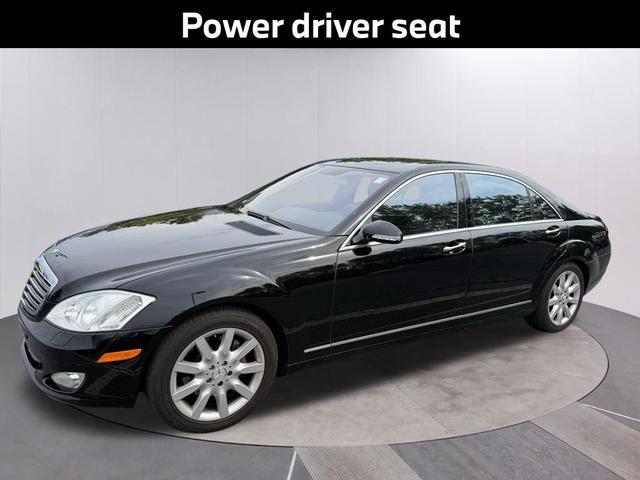 Photo of 2007 Black Mercedes-Benz S-Class