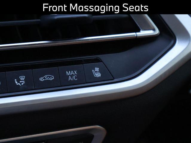 Photo of 2022 Mineral White Metallic BMW X7