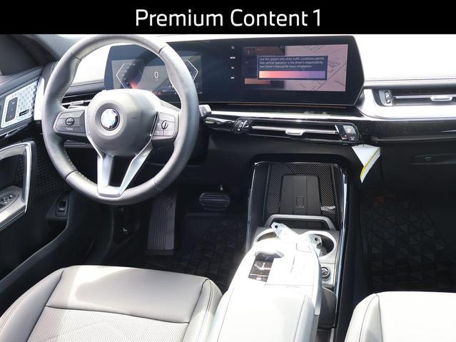Photo of 2025 Alpine White BMW X1