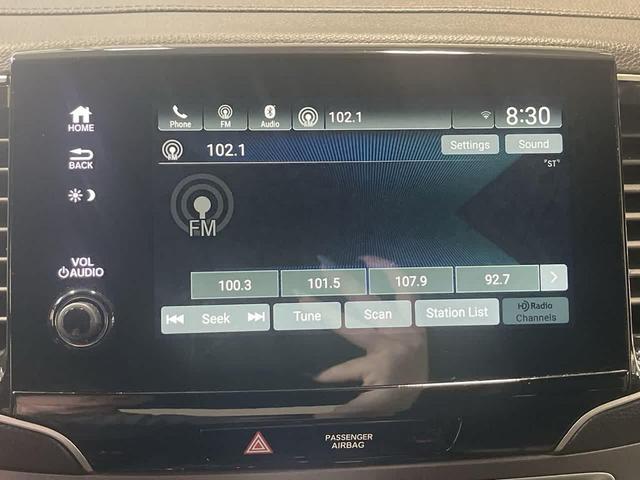 Photo of 2023 Crystal Black Pearl Honda Passport