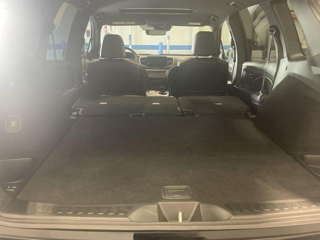 Photo of 2023 Crystal Black Pearl Honda Passport