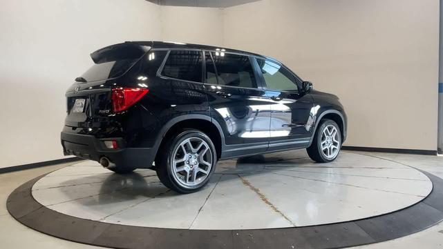 Photo of 2023 Crystal Black Pearl Honda Passport