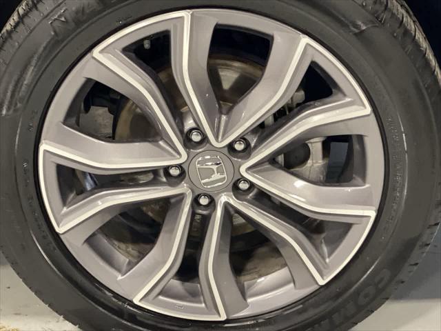 Photo of 2020 Crystal Black Pearl Honda CR-V