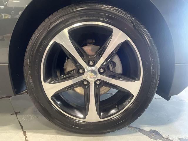 Photo of 2020 Nightfall Gray Metallic Chevrolet Equinox