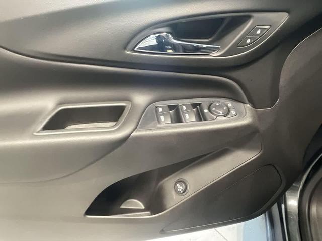Photo of 2020 Nightfall Gray Metallic Chevrolet Equinox
