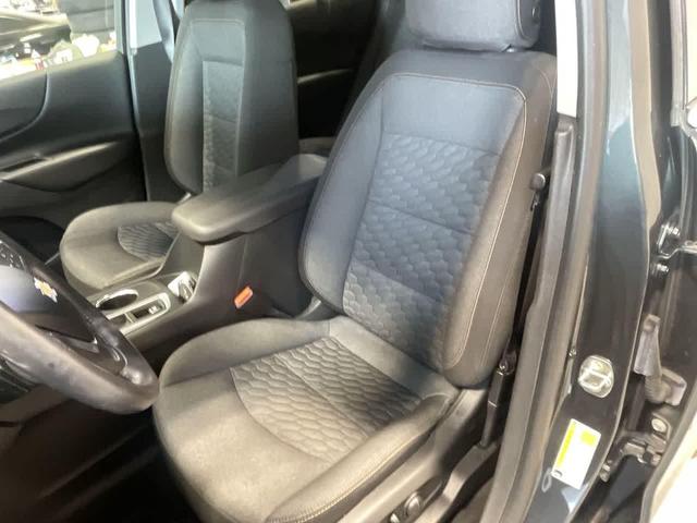 Photo of 2020 Nightfall Gray Metallic Chevrolet Equinox