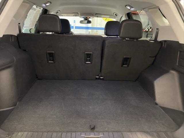 Photo of 2024 Summit White GMC Terrain