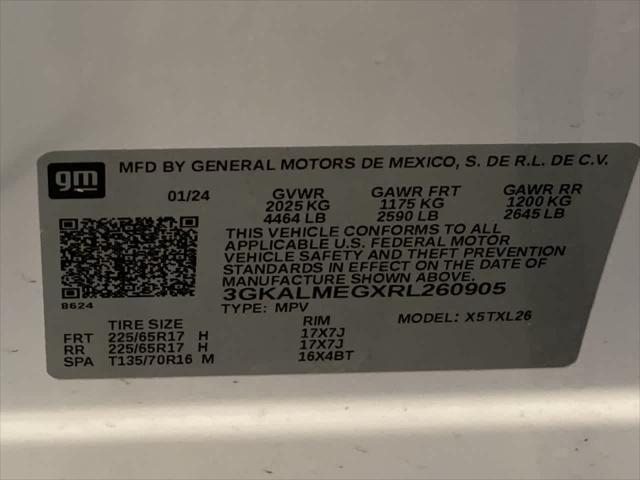 Photo of 2024 Summit White GMC Terrain